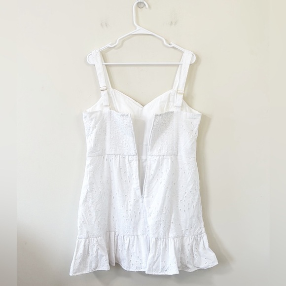 New Lilly Pulitzer Rocko Eyelet Romper Resort White Tropical Leaf Eyelet Size 14 - Picture 9 of 12